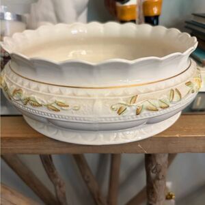 Belleek Ireland vintage floral fruit bowl Scalloped Ceramic .
